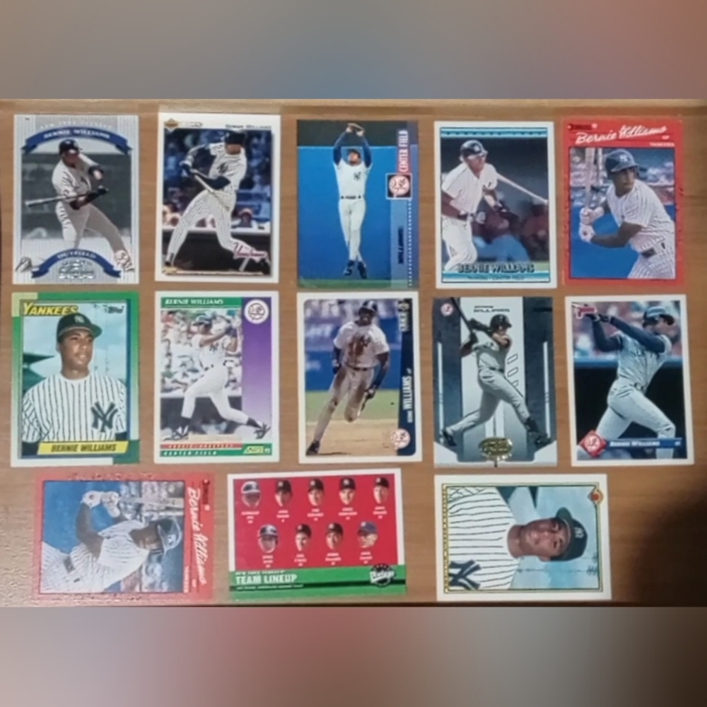 Bernie Williams Baseball Card Lot